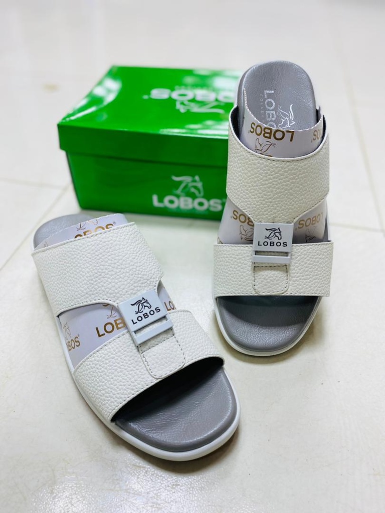 Lobos 1AB10-4 Sandal.