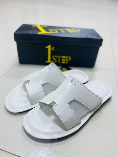 1 Step FST1170 Sandal.